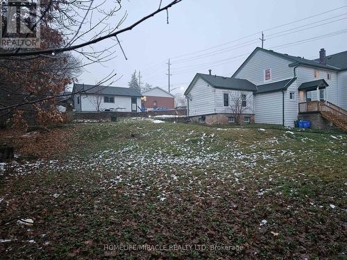 24 Main Street N, Halton Hills, ON - Outdoor