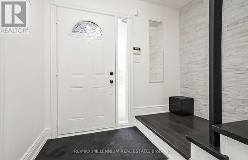 399 Hansen Road, Brampton, ON - Indoor Photo Showing Other Room