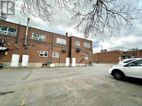 1201 Hurontario Street, Mississauga, ON 