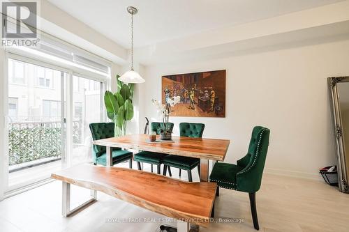 3192 Mintwood Circle, Oakville, ON - Indoor Photo Showing Dining Room