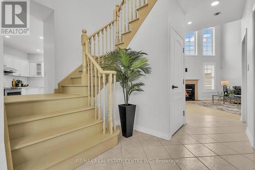 162 Stonehenge Drive, Hamilton, ON - Indoor Photo Showing Other Room