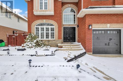 162 Stonehenge Drive, Hamilton, ON - Outdoor