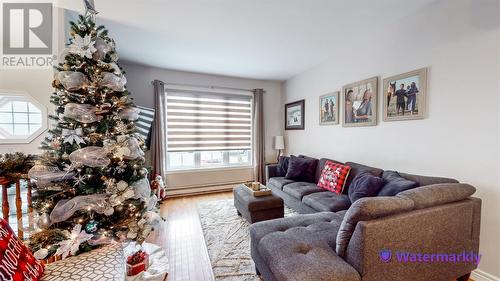 14 Myrick Place, Kilbride, NL - Indoor Photo Showing Living Room