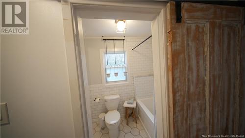 906 Millidge Avenue, Saint John, NB - Indoor Photo Showing Bathroom