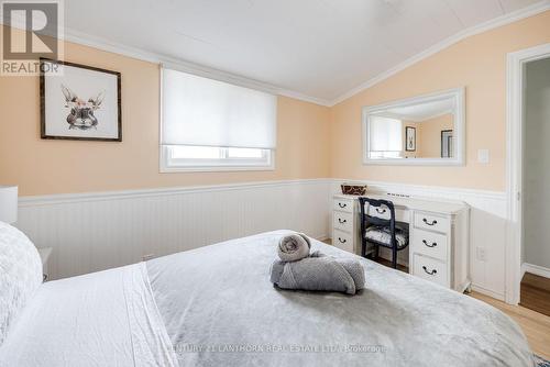 50 Bayview Drive, Greater Napanee, ON - Indoor Photo Showing Bedroom