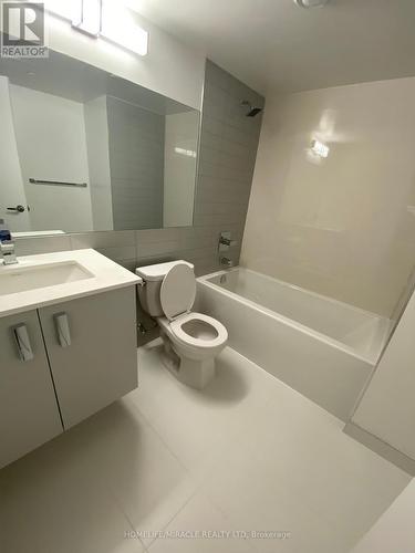 701 - 30 Gibbs Road, Toronto, ON - Indoor Photo Showing Bathroom