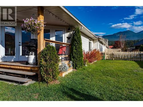 1120 8Th  S Street, Golden, BC - Outdoor