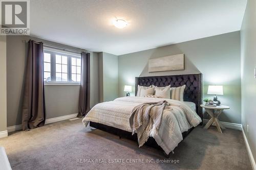 25 Jeffrey Drive, Guelph (Grange Hill East), ON - Indoor Photo Showing Bedroom