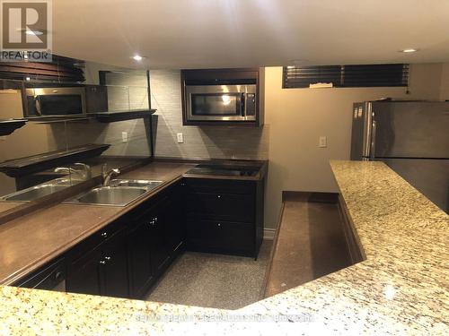 33 Supino Crescent, Brampton, ON - Indoor Photo Showing Kitchen With Double Sink