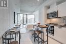 1005 - 195 Mccaul Street, Toronto, ON  - Indoor Photo Showing Kitchen With Upgraded Kitchen 