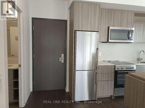 315 - 50 Forest Manor Road, Toronto, ON - Indoor Photo Showing Kitchen