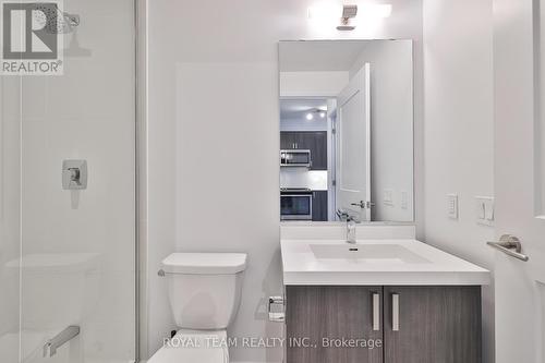 3201 - 7895 Jane Street, Vaughan, ON - Indoor Photo Showing Bathroom