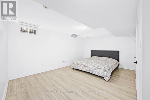 138 Alfred Paterson Drive, Markham, ON - Indoor Photo Showing Bedroom