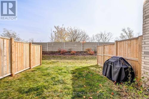 50 - 166 Deerpath Drive, Guelph, ON - Outdoor