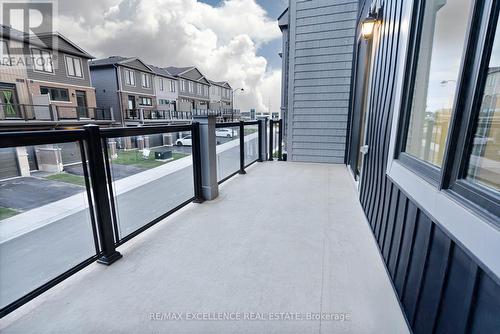 83 - 10 Birmingham Drive, Cambridge, ON - Outdoor With Balcony With Exterior