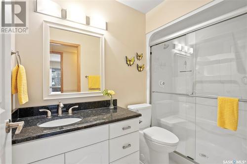 301 2305 Adelaide Street, Saskatoon, SK - Indoor Photo Showing Bathroom