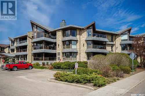 301 2305 Adelaide Street, Saskatoon, SK - Outdoor With Facade