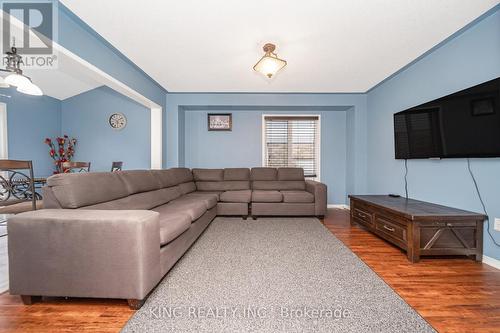 108 Black Forest Drive, Brampton, ON - Indoor Photo Showing Living Room