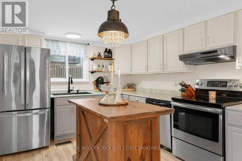 25 Marmora Street, Centre Hastings, ON - Indoor Photo Showing Kitchen