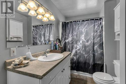 656 County 8 Road, Greater Napanee, ON - Indoor Photo Showing Bathroom