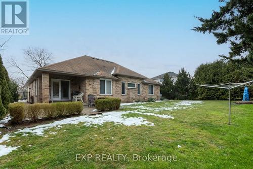 129 Simcoe Avenue, Middlesex Centre (Komoka), ON - Outdoor