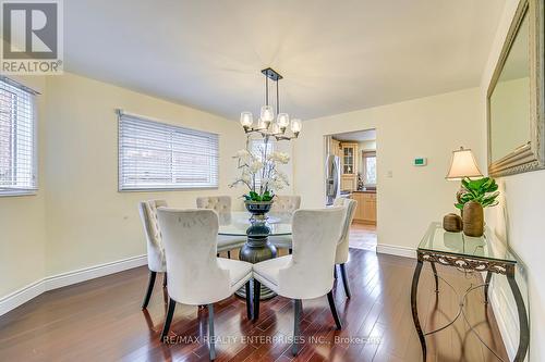 2892 Arlington Drive, Oakville, ON - Indoor Photo Showing Dining Room