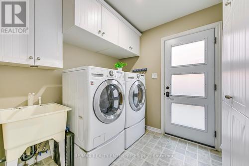 2892 Arlington Drive, Oakville, ON - Indoor Photo Showing Laundry Room