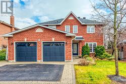 2892 ARLINGTON DRIVE  Oakville, ON L6J 6R7