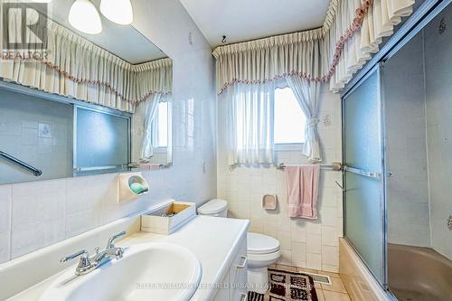 48 Frankton Crescent, Toronto, ON - Indoor Photo Showing Bathroom