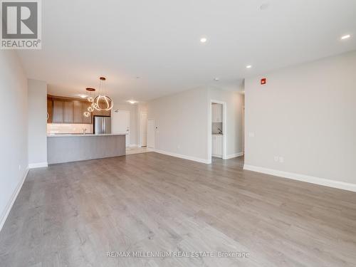 520 - 830 Megson Terrace, Milton, ON - Indoor Photo Showing Kitchen