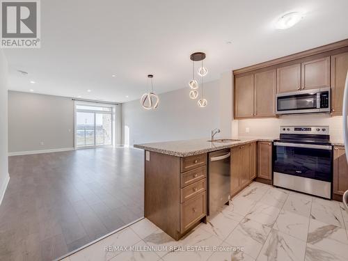 520 - 830 Megson Terrace, Milton, ON - Indoor Photo Showing Kitchen