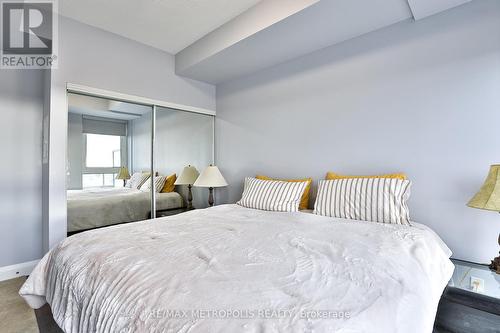 404 - 15 Zorra Street, Toronto, ON - Indoor Photo Showing Bedroom