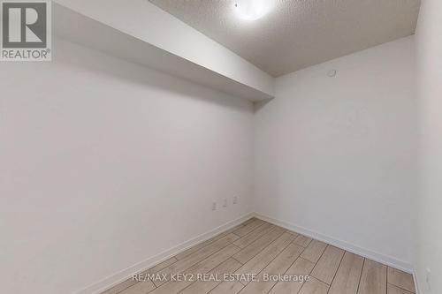 302 - 556 Marlee Avenue, Toronto, ON - Indoor Photo Showing Other Room