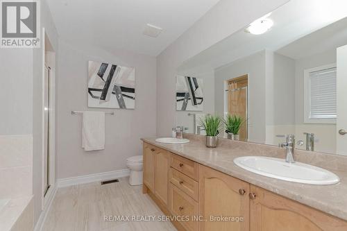 12 Enclave Trail, Brampton, ON - Indoor Photo Showing Bathroom