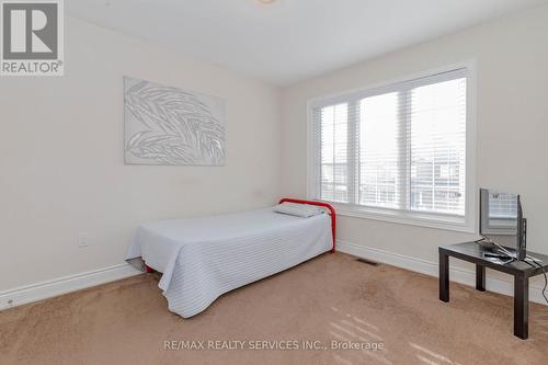 12 Enclave Trail, Brampton, ON - Indoor Photo Showing Bedroom