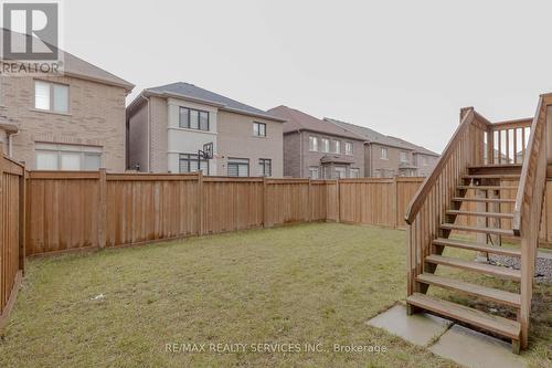 12 Enclave Trail, Brampton, ON - Outdoor