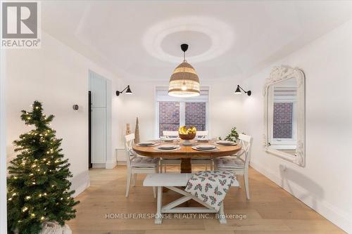 35 Chester Crescent, Halton Hills, ON - Indoor Photo Showing Dining Room