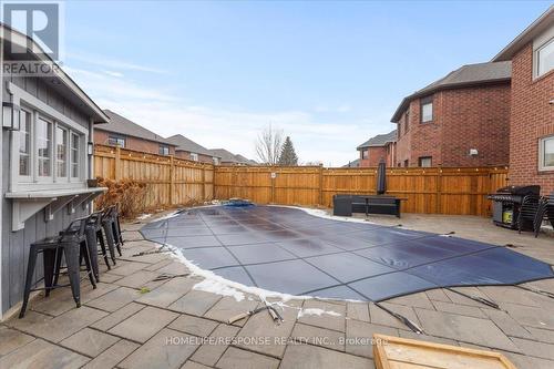 35 Chester Crescent, Halton Hills, ON - Outdoor