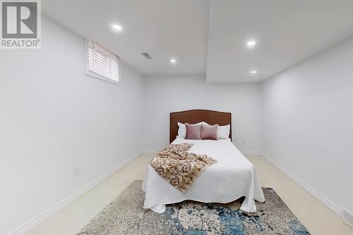 1506 Harwood Drive, Milton, ON - Indoor Photo Showing Bedroom