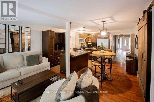 14 Byng Avenue, Brampton, ON - Indoor Photo Showing Living Room