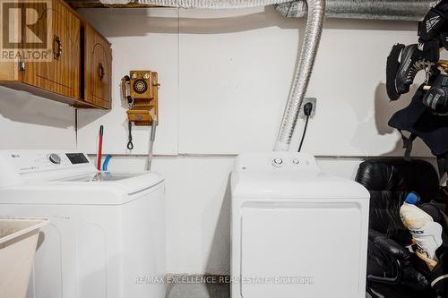 4 Brookview Road, Brampton, ON - Indoor Photo Showing Laundry Room