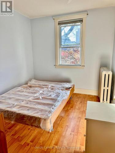 24 - 285 King Street W, Hamilton, ON - Indoor Photo Showing Bedroom