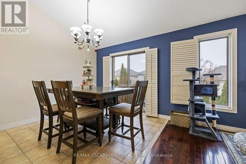 76 Redfern Avenue, Hamilton, ON - Indoor Photo Showing Dining Room