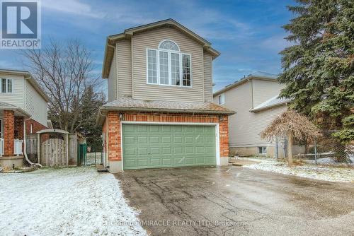 6 Resurrection Drive, Kitchener, ON - Outdoor