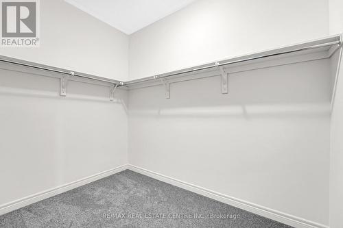 19 Lidstone Street, Cambridge, ON - Indoor With Storage