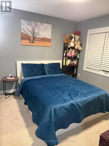 42 Arbourview Cres, Kitchener, ON - Indoor Photo Showing Bedroom