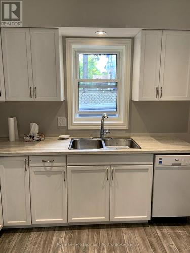 74 Sykes Street S, Meaford, ON - Indoor Photo Showing Kitchen With Double Sink