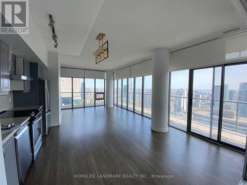 3103 - 33 Charles Street E, Toronto, ON - Indoor Photo Showing Kitchen