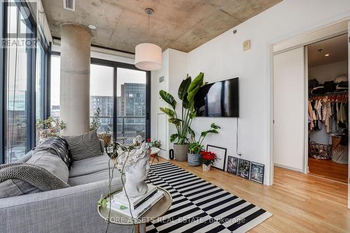 701 - 8 Dovercourt Road, Toronto, ON - Indoor Photo Showing Living Room