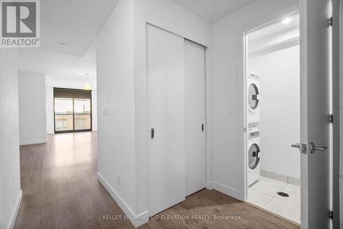 403 - 1075 Queen Street E, Toronto, ON - Indoor Photo Showing Laundry Room